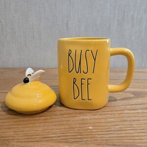 Rae Dunn BUSY BEE Mug